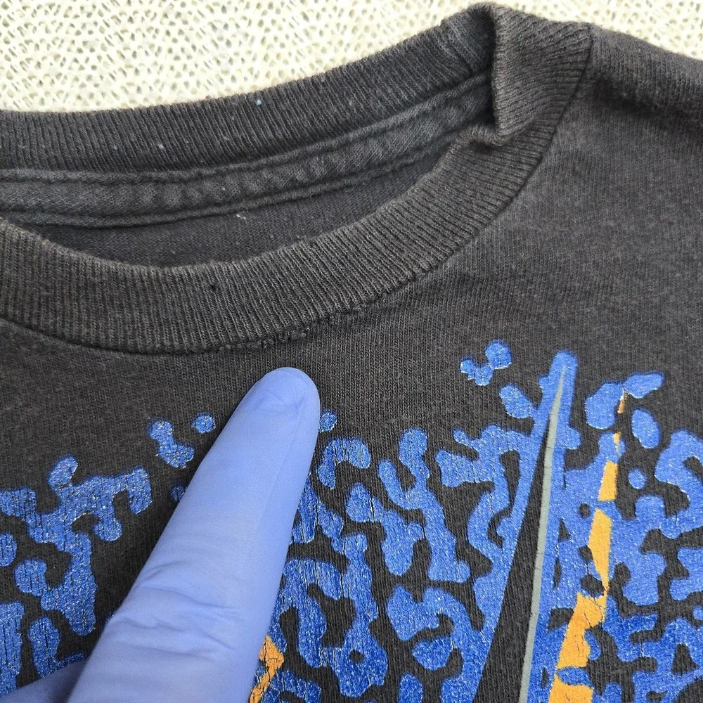 Vtg Nike SB Shirt Youth Boys XL Black Blue Graphic Skateboarding Tee